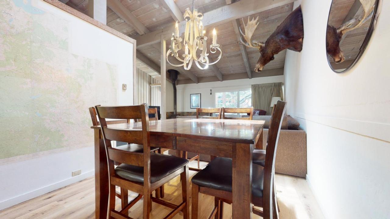 Mammoth Estates - Near Village At Mammoth & Pet Friendly Apartment *