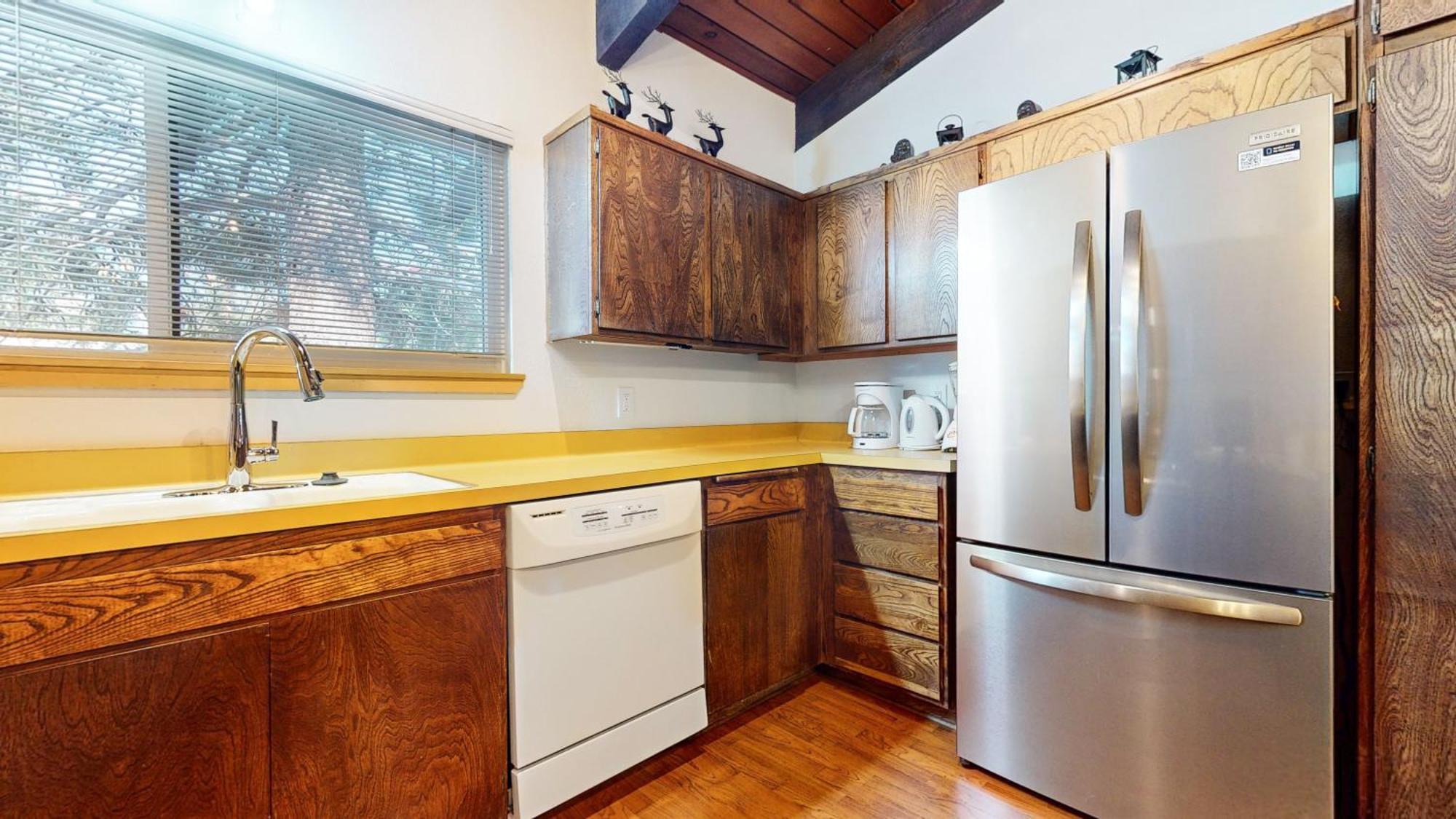 Mammoth Estates - Near Village At Mammoth & Pet Friendly * Mammoth Lakes